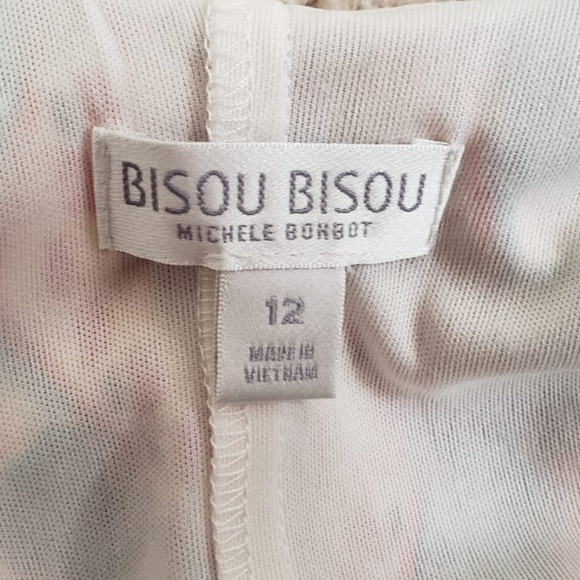 Graphic print dress - Picture 4 of 5